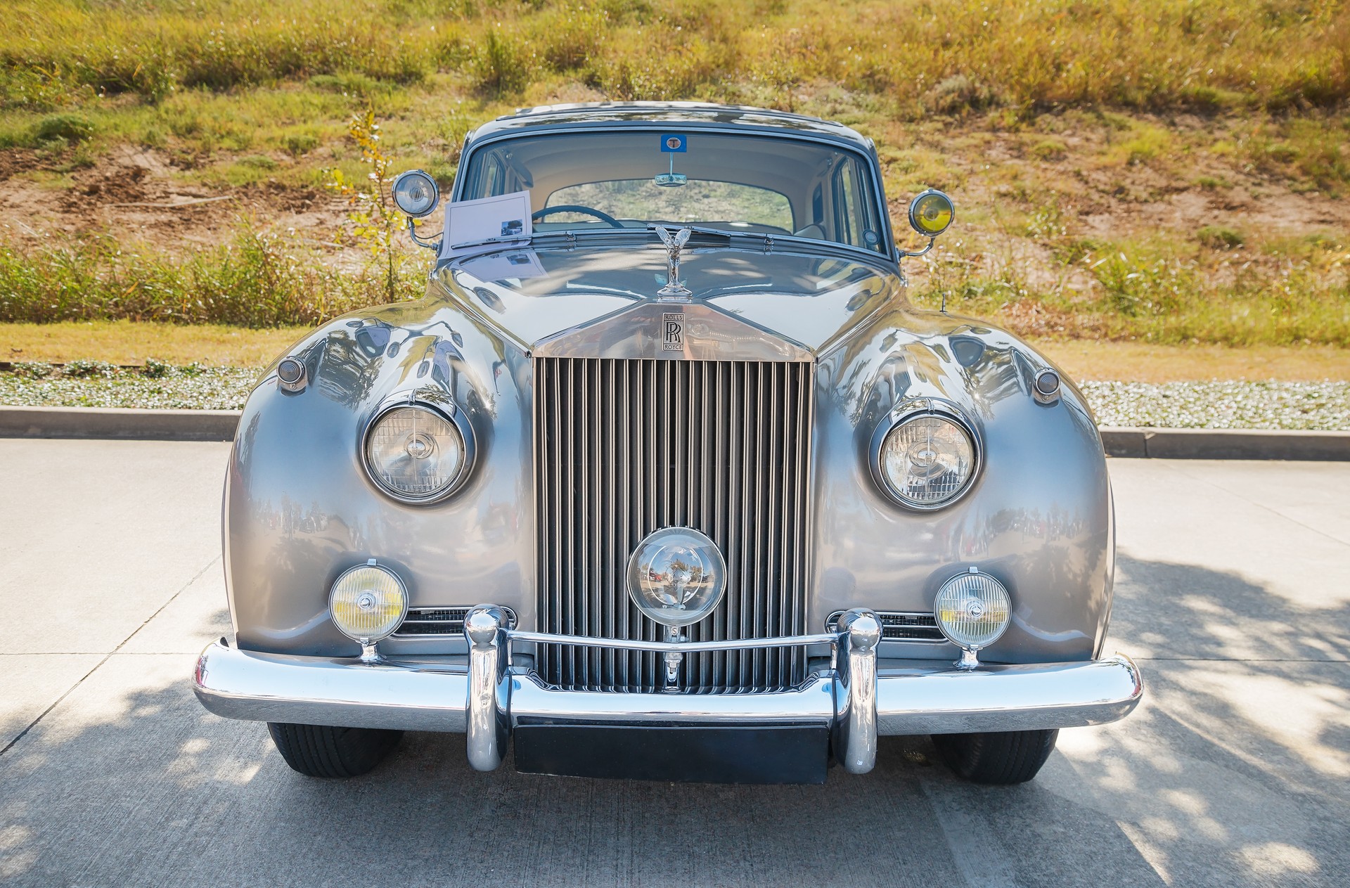 Vintage 1956 Rolls Royce Silver Cloud classic car